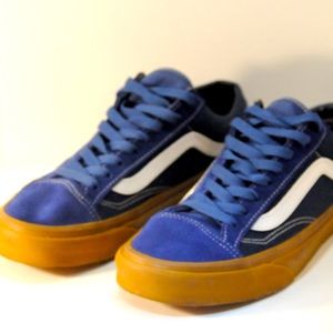 Suede and Canvas Dark Blue Old Skool Vans
